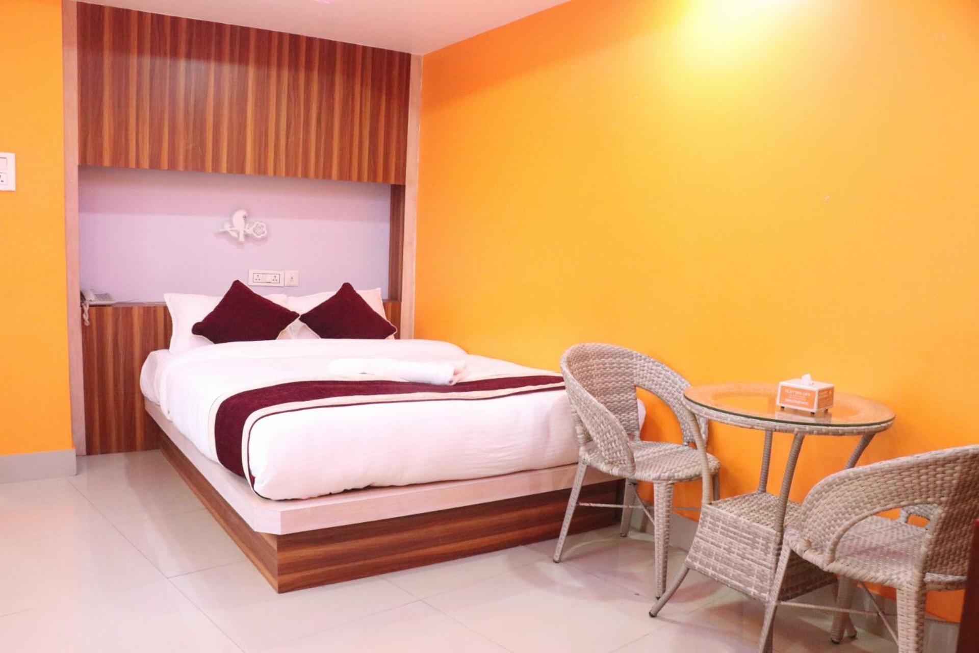 Om Tandoori Hotel Katmandu Dış mekan fotoğraf